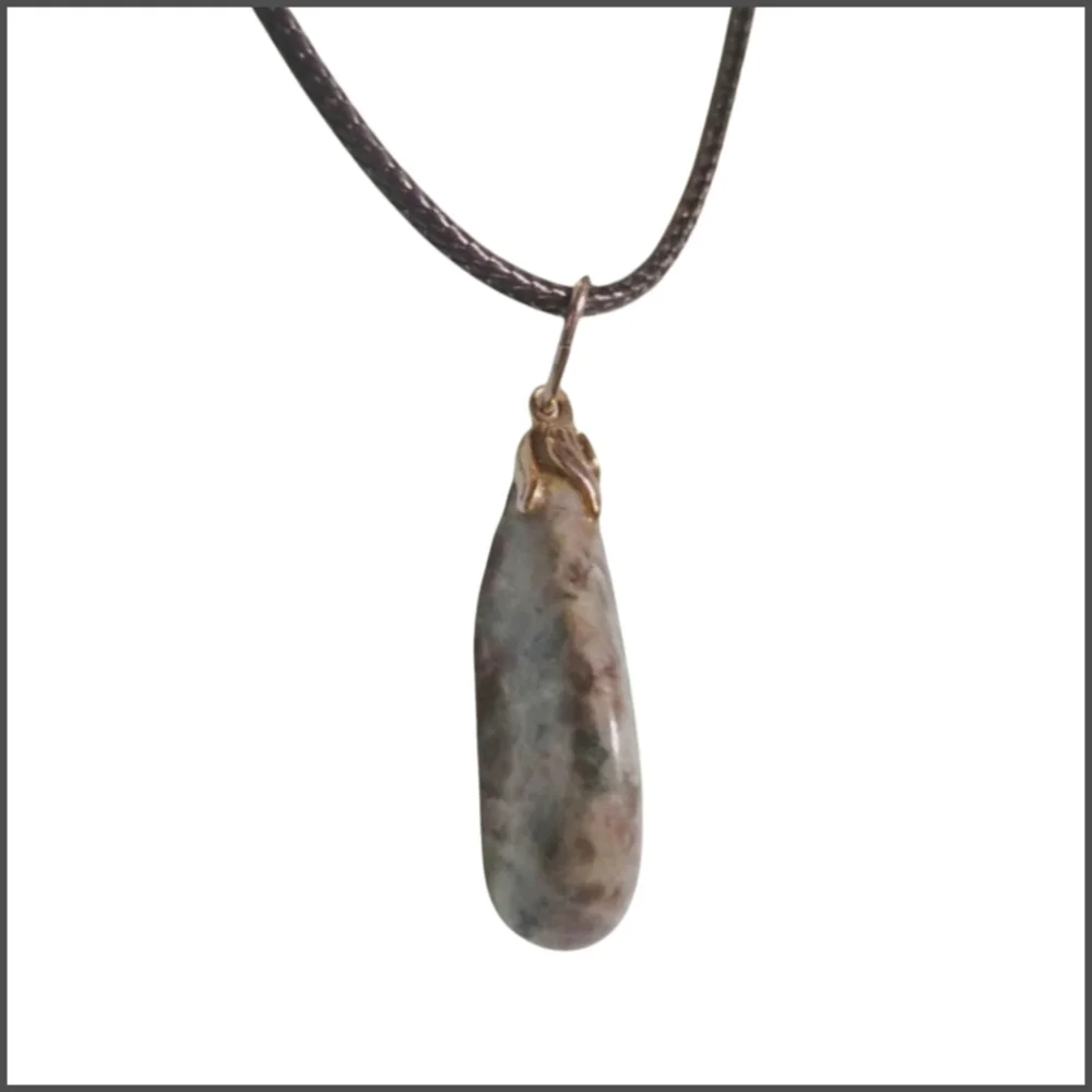Natural Stone Pendant w/ Cord Necklace. NWOT